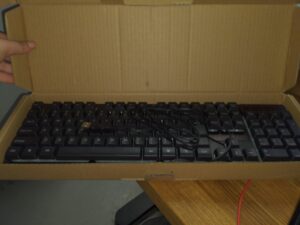 gaming v8 wired race game keyboard black