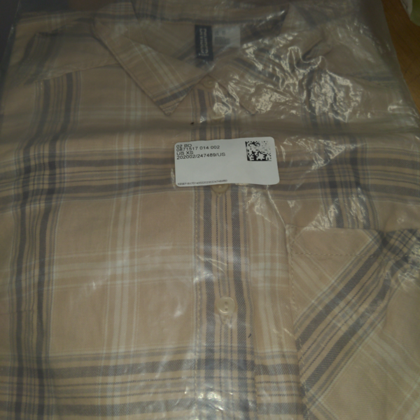 h&m divided beige striped shirt Size XS