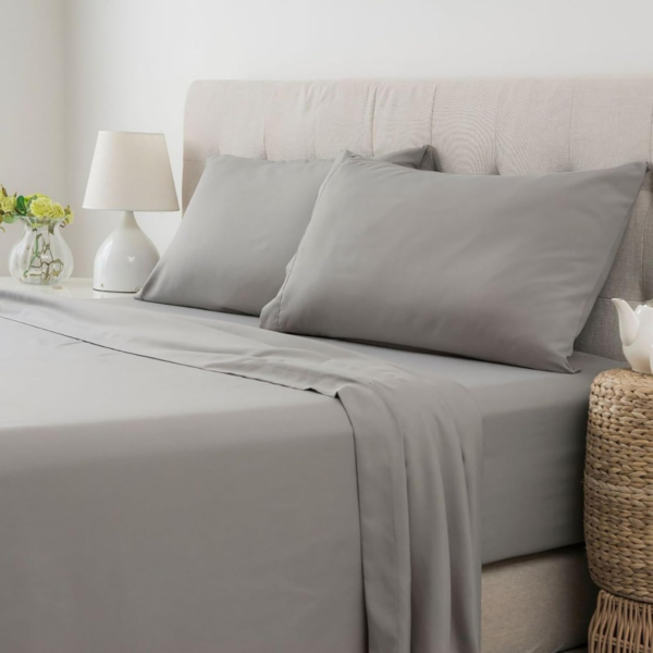 100% Microfiber Sheet Set Queen Size for All Season,Lightweight Bed Sheets 4 Piece Sets,Solid Color Natural Bed Sheets Soft Breathable Bedding,14" Deep Pocket(Gray,King)