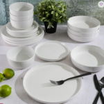 Brand New Gibson Home Oslo 16-Piece Dinnerware Set